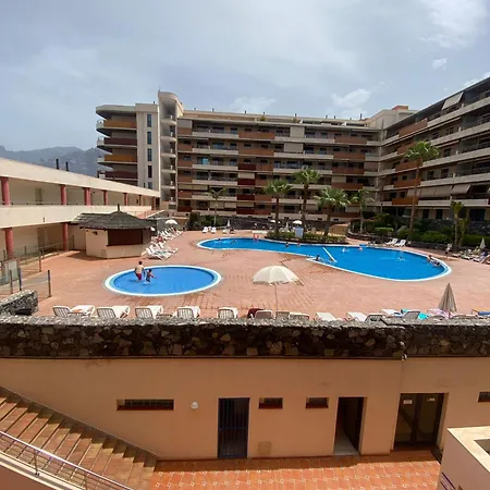 Krises Apartament Puerto de Santiago (Tenerife)