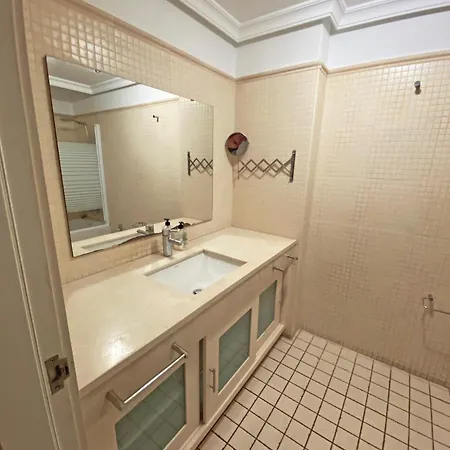 Krises プエルト・デ・サンティアゴ